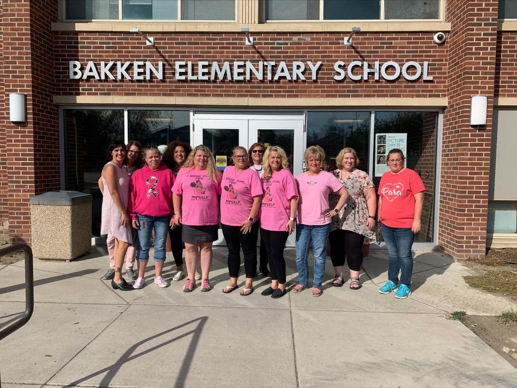 Bakken Elementary staff wearing pink.