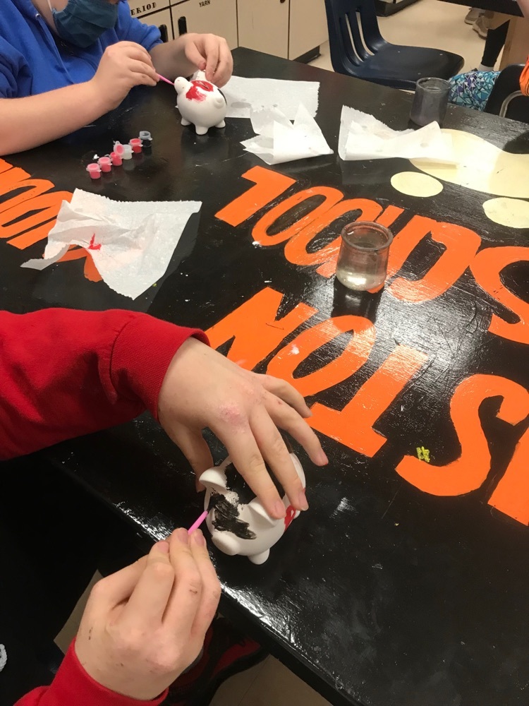 painting piggy banks